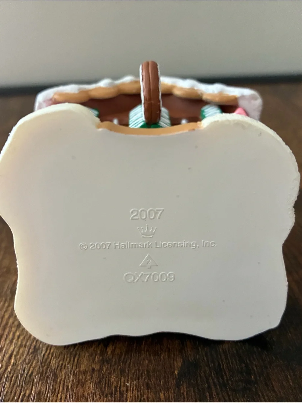 Hallmark gingerbread designed